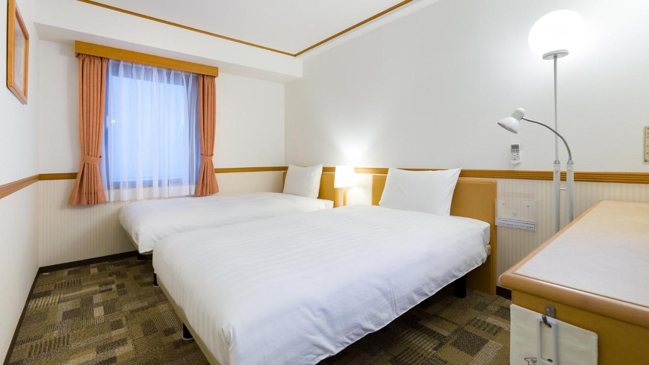 Toyoko Inn Okinawa Naha Asahibashi Ekimae Zewnętrze zdjęcie