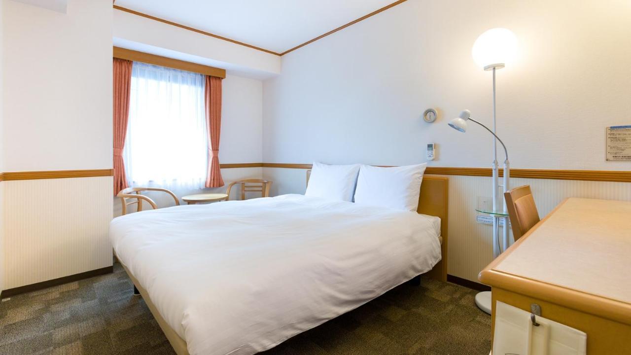 Toyoko Inn Okinawa Naha Asahibashi Ekimae Zewnętrze zdjęcie