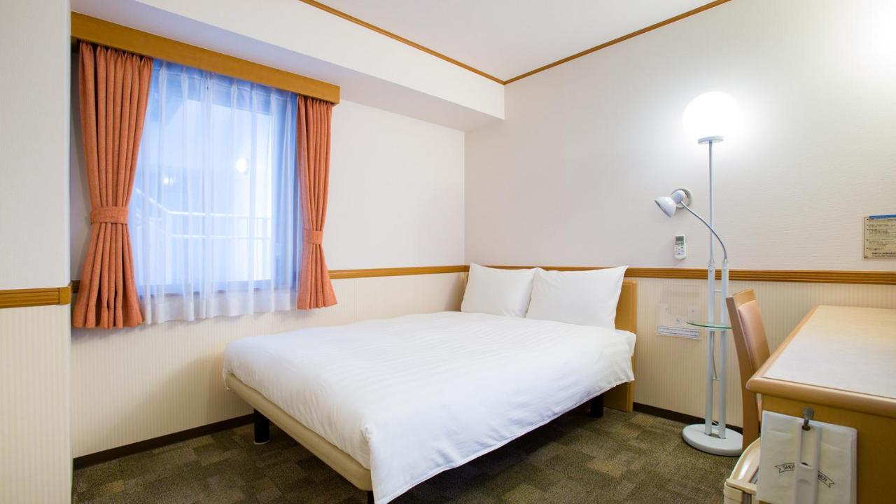 Toyoko Inn Okinawa Naha Asahibashi Ekimae Zewnętrze zdjęcie
