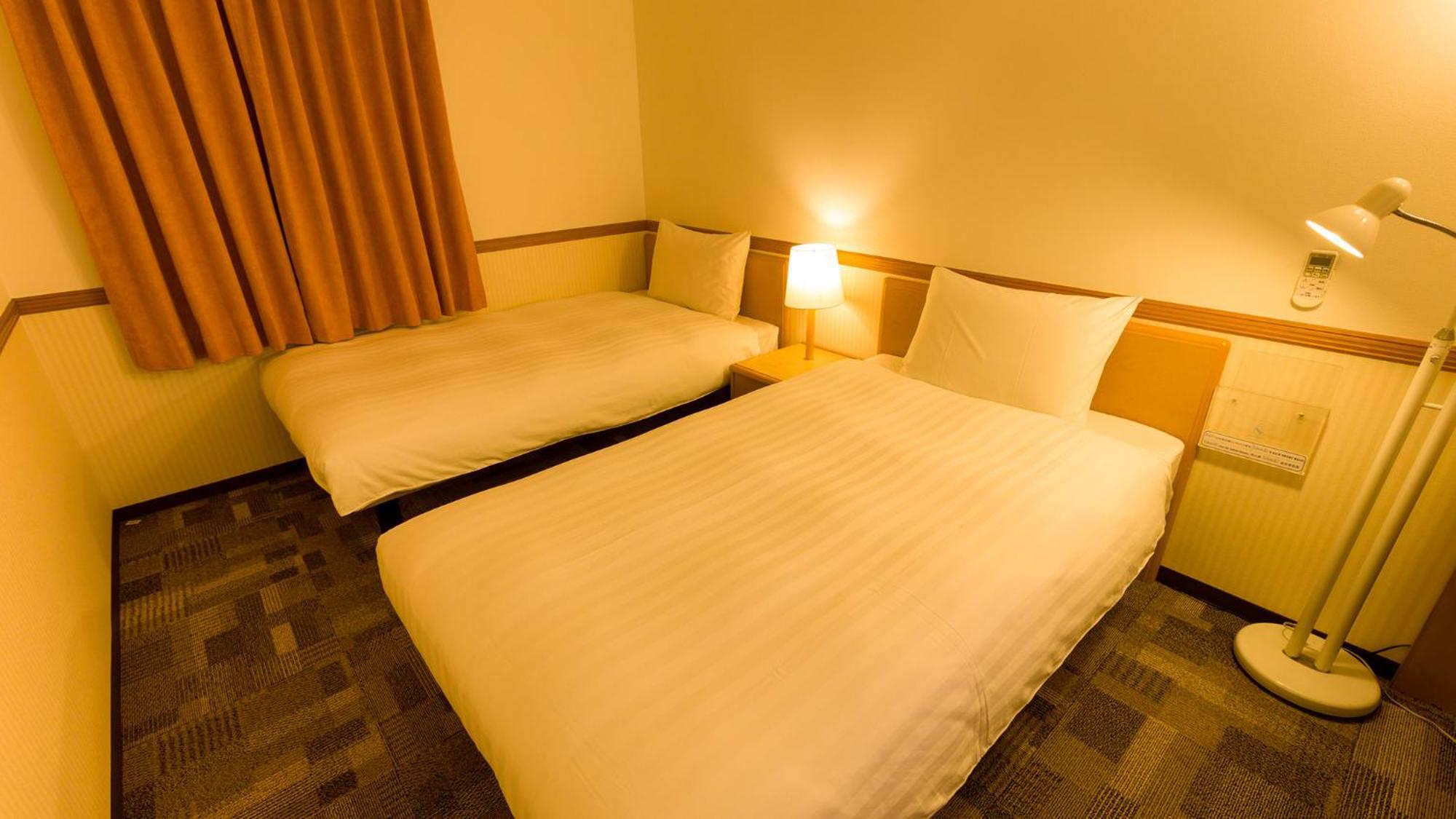 Toyoko Inn Okinawa Naha Asahibashi Ekimae Pokój zdjęcie